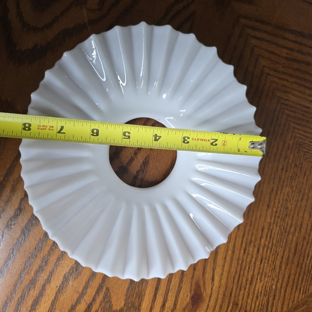 Antique Victorian White Milk Glass Ruffled Petticoat Oil Lamp Shade 8" OD - Picture 8 of 8